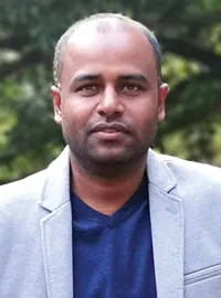 ডা. সোলায়মান রুপাম — মেডিসিন ও গ্যাস্ট্রো লিভার বিশেষজ্ঞ